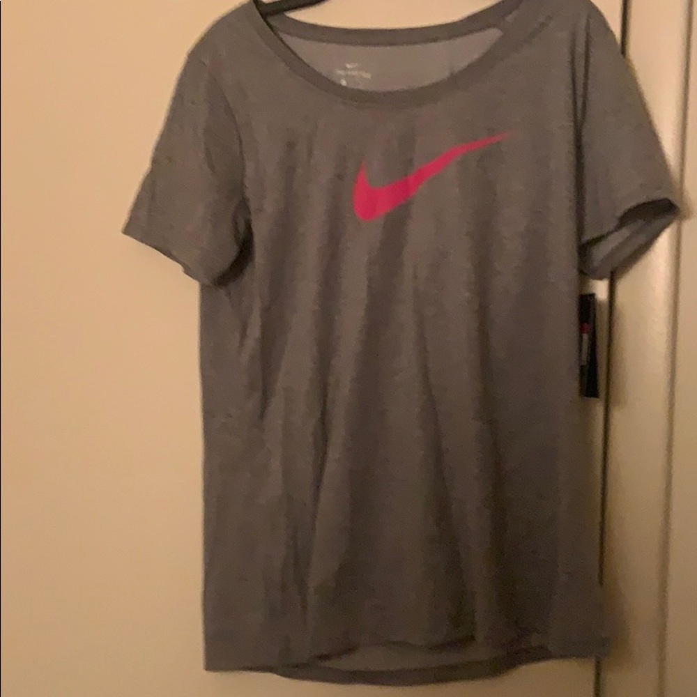 Gray and pink nike T-shirt
